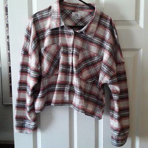 EUC Mila & Tiff Plaid Collection Cropped Flannel Top/Jacket Size XL